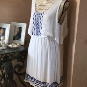 JAPNA LIGHT WAIGHT DRESS WHITE WITH DRK BLUE